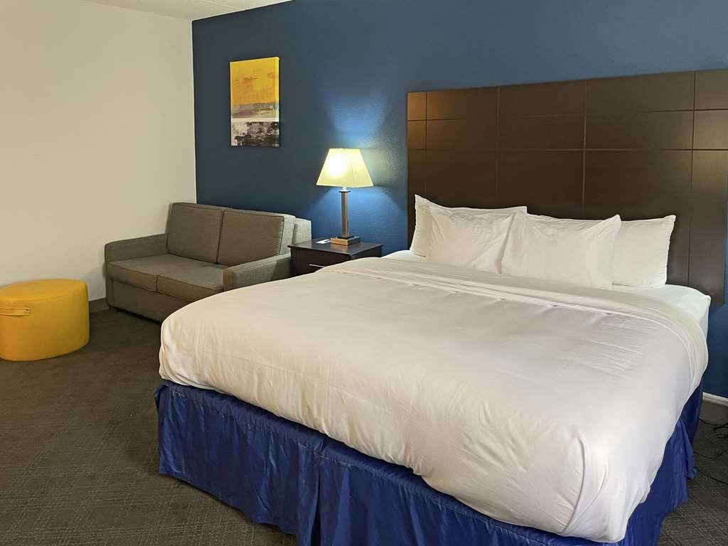 Comfort Inn & Suites Mundelein-Vernon Hills Room photo